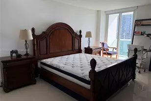 100 Bayview Dr, Sunny Isles Beach, FL 33160 - Photo 11