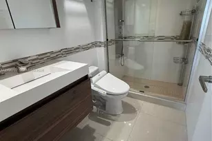 100 Bayview Dr, Sunny Isles Beach, FL 33160 - Photo 15