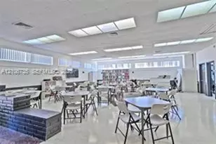 1000 SW 11th Ave, Hallandale Beach, FL 33009 - Photo 9