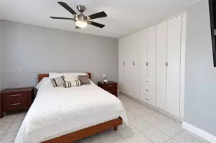 3801 S Ocean Dr, Hollywood, FL 33019 - Photo 5