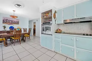 5701 SW 1st St, Plantation, FL 33317 - Photo 5