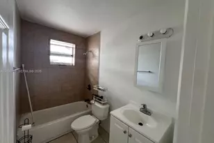 427 SW 6th St, Miami, FL 33130 - Photo 5