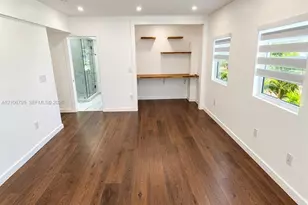 126 NE 43rd St, Miami, FL 33137 - Photo 15