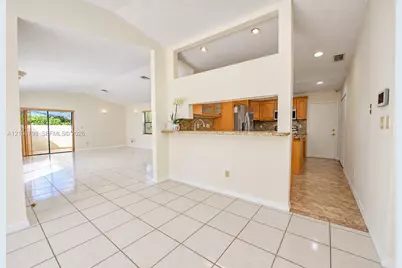 14750 SW 156th St, Miami, FL 33187 - Photo 3