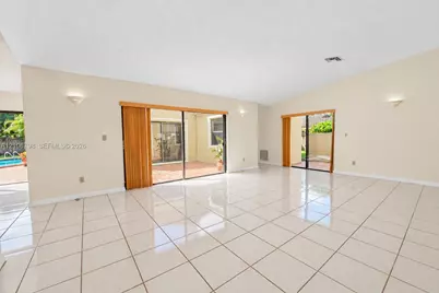 14750 SW 156th St, Miami, FL 33187 - Photo 11