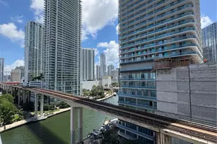 690 SW 1st Ct, Miami, FL 33130 - Photo 11