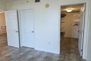 900 SW 8th St, Miami, FL 33130 - Photo 13