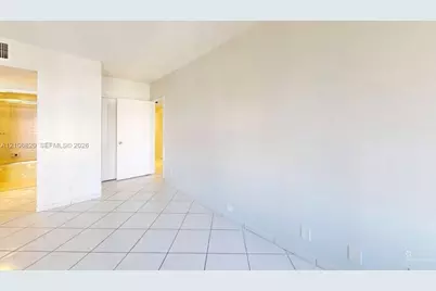 500 Three Islands Blvd #822, Hallandale Beach, FL 33009 - Photo 17
