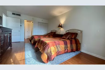 5161 Collins Avenue #515, Miami Beach, FL 33140 - Photo 17