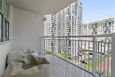 18081 Biscayne Blvd #801, Aventura, FL 33160 - Photo 17