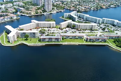 18081 Biscayne Blvd #801, Aventura, FL 33160 - Photo 41