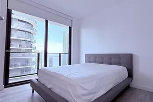 55 SW 9th St, Miami, FL 33130 - Photo 23