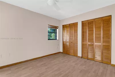 10960 SW 25th St, Miami, FL 33165 - Photo 13