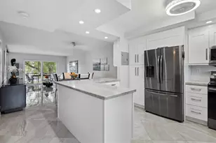 8921 S Hollybrook Blvd, Pembroke Pines, FL 33025 - Photo 1