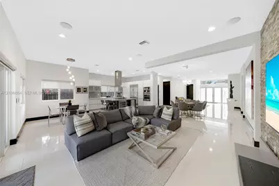 885 SW 144th Ave, Miami, FL 33184 - Photo 13