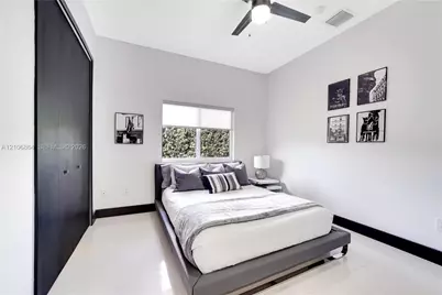 885 SW 144th Ave, Miami, FL 33184 - Photo 31