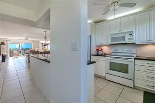 5860 NW 44th St, Lauderhill, FL 33319 - Photo 11