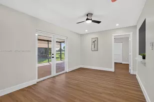 5508 Guava Cir, Tamarac, FL 33319 - Photo 45