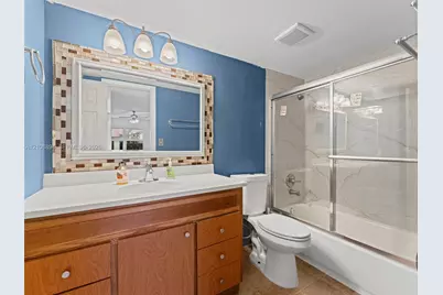 7401 W Sunrise Blvd #B1, Plantation, FL 33313 - Photo 17