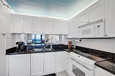 510 N Ocean Blvd #308, Pompano Beach, FL 33062 - Photo 15