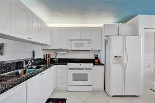 510 N Ocean Blvd, Pompano Beach, FL 33062 - Photo 13