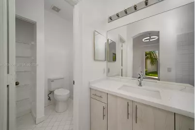 297 Conservation Dr, Weston, FL 33327 - Photo 47