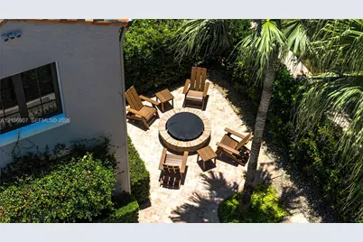 1822 Country Club Prado, Coral Gables, FL 33134 - Photo 29