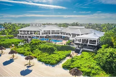 331 Wild Orchid Ln, Marco Island, FL 34145 - Photo 5