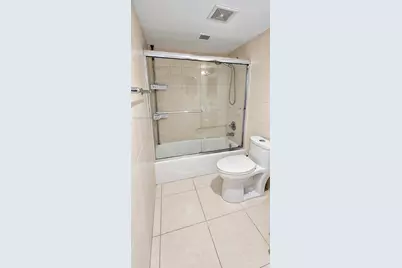 2801 NE 183rd St #1208W, Aventura, FL 33160 - Photo 33