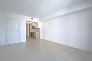 1300 Brickell Bay Dr, Miami, FL 33131 - Photo 5