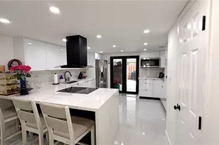 1142 W 42nd St, Hialeah, FL 33012 - Photo 3