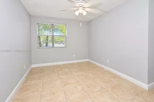 1237 SW 46th Ave, Pompano Beach, FL 33069 - Photo 15