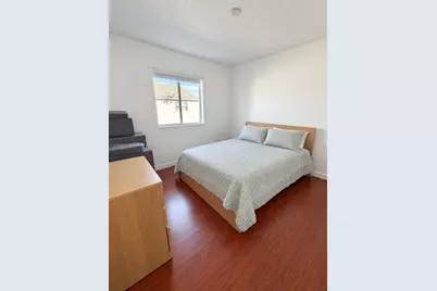 5747 NW 113th Ave, Doral, FL 33178 - Photo 17