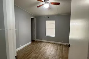 19800 SW 180 Ave T, Miami, FL 33187 - Photo 5