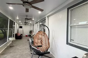 19800 SW 180 Ave T, Miami, FL 33187 - Photo 15