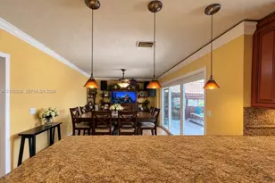 652 NW 134th Ave, Miami, FL 33182 - Photo 9