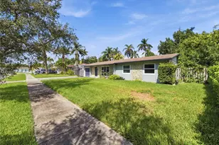 9121 SW 184th Terrace, Cutler Bay, FL 33157 - Photo 3