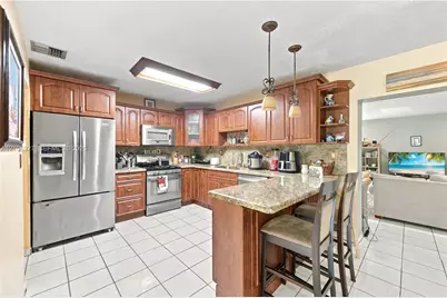 9121 SW 184th Ter, Cutler Bay, FL 33157 - Photo 7