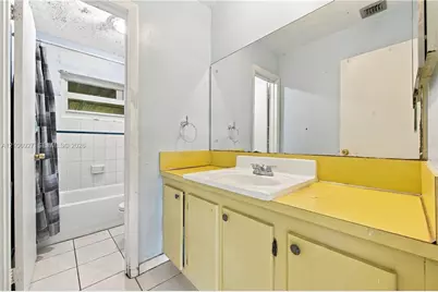 9121 SW 184th Ter, Cutler Bay, FL 33157 - Photo 19
