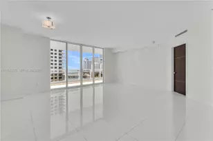 901 Brickell Key Blvd, Miami, FL 33131 - Photo 29