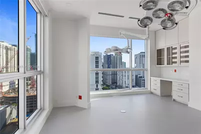 175 SW 7th St #1707, Miami, FL 33130 - Photo 7