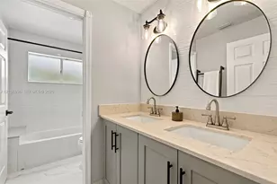 809 Heron Rd, Weston, FL 33326 - Photo 23