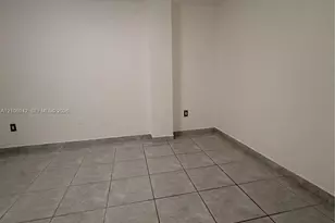 5050 NW 7th St, Miami, FL 33126 - Photo 17