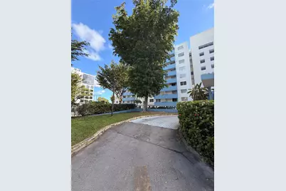 5050 NW 7th St #103, Miami, FL 33126 - Photo 19