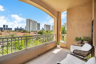 3001 NE 185th St #523, Aventura, FL 33180 - Photo 17