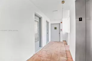 7133 Bay Dr, Miami Beach, FL 33141 - Photo 19