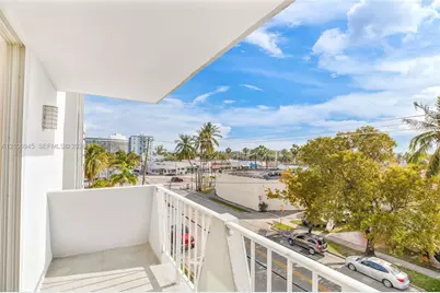 7133 Bay Dr #401, Miami Beach, FL 33141 - Photo 1