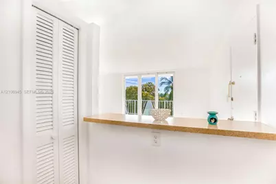 7133 Bay Dr #401, Miami Beach, FL 33141 - Photo 13