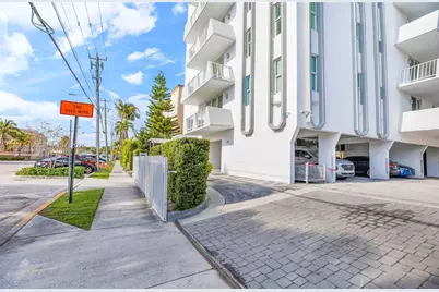 7133 Bay Dr #401, Miami Beach, FL 33141 - Photo 27