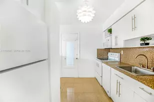 7133 Bay Dr, Miami Beach, FL 33141 - Photo 11